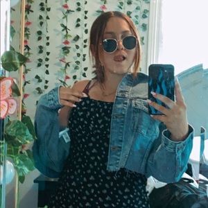 Meet your Posher, Alexandra